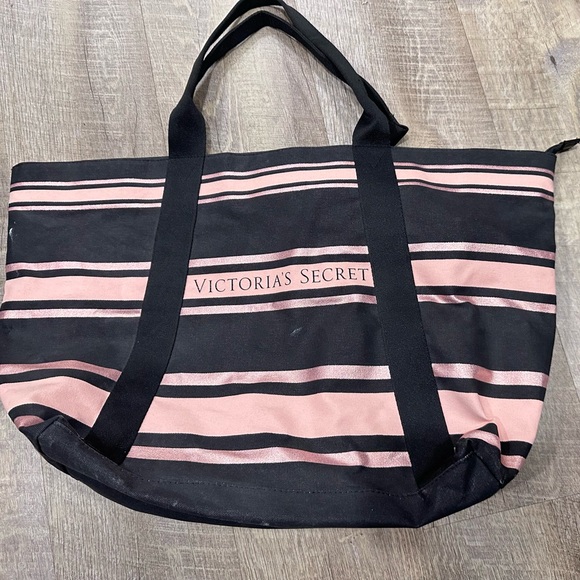 Victorias Secret bags Bundle - Picture 3 of 3